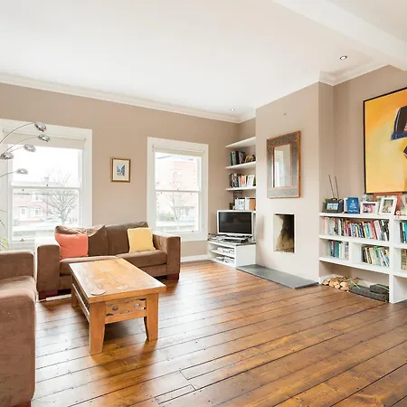 Modern 2 Bedroom * Dublin